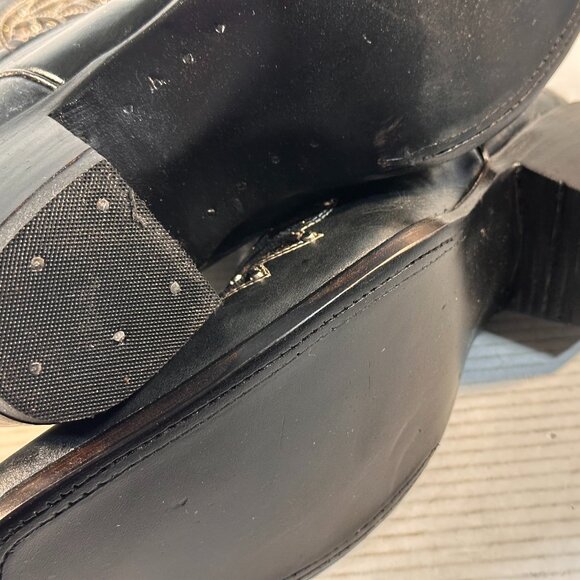 Ladies size 9.5 Black Leather Boots - Picture 9 of 16